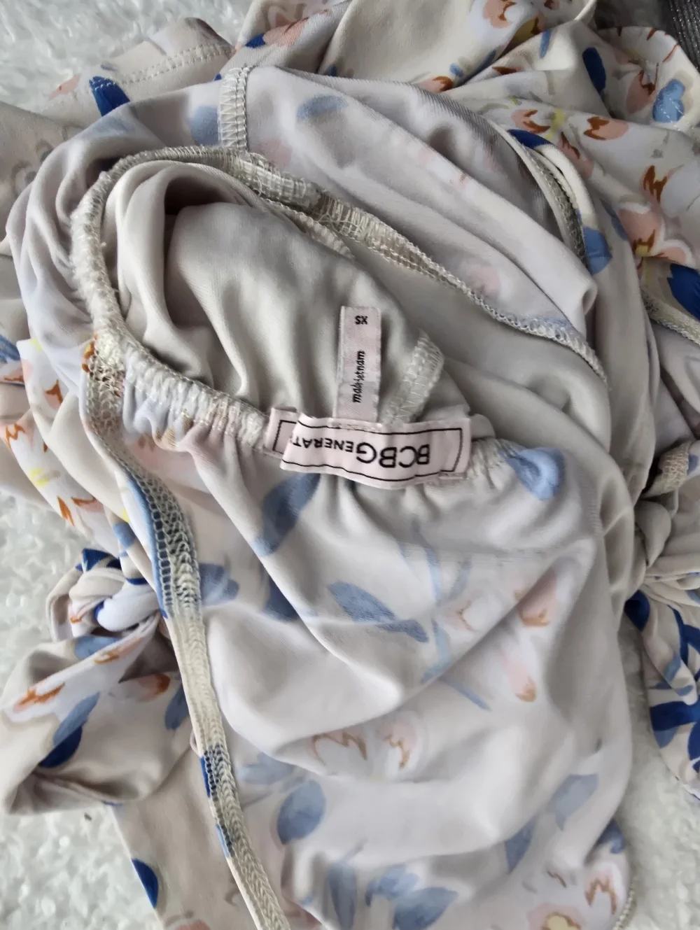 bcbgeneration romper - Picture 3 of 3